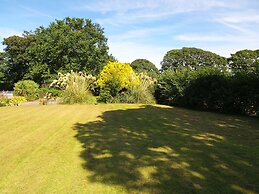 Torrs Warren Country House Hotel