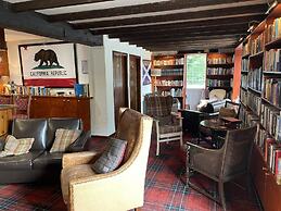 Torrs Warren Country House Hotel