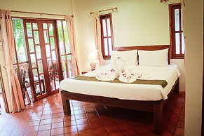 Bangtao Village Resort