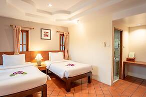 Bangtao Village Resort
