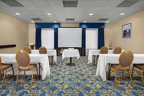 Hampton Inn Syracuse Clay