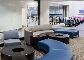 Hampton Inn & Suites Omaha-Downtown