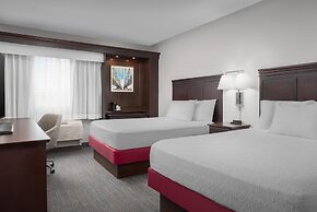 Hampton Inn & Suites Omaha-Downtown