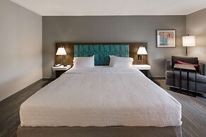 Hampton Inn & Suites Fredericksburg-at Celebrate Virginia