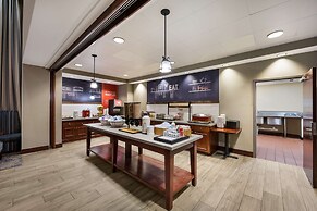 Hampton Inn & Suites Fredericksburg-at Celebrate Virginia