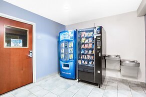Microtel Inn & Suites by Wyndham Bath