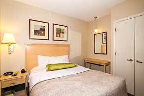 Candlewood Suites Ft Myers I-75 by IHG