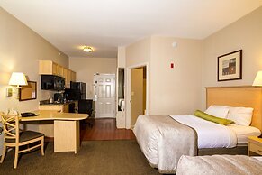 Candlewood Suites Ft Myers I-75 by IHG