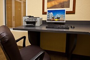Candlewood Suites Ft Myers I-75 by IHG