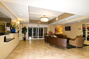 Candlewood Suites Ft Myers I-75 by IHG