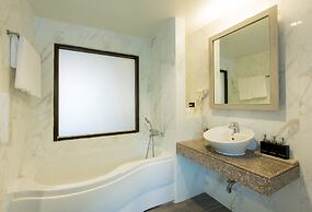 Coconut Village Resort