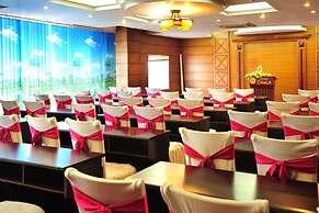 Camela Hotel & Resort