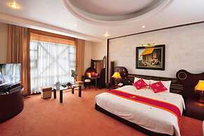 Camela Hotel & Resort