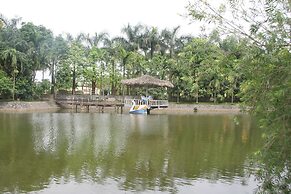 Camela Hotel & Resort