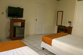 Hotel Villa Serena San Benito