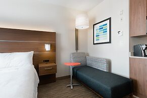 Holiday Inn Express & Suites Grande Prairie, an IHG Hotel