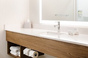 Holiday Inn Express & Suites Grande Prairie by IHG