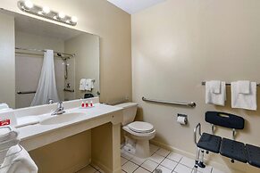 Econo Lodge & Suites Granite City