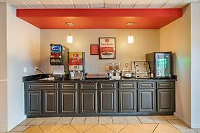 Econo Lodge & Suites Granite City