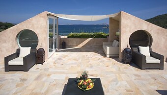 L'Ea Bianca Luxury Resort