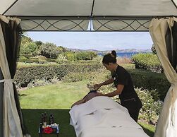 L'Ea Bianca Luxury Resort