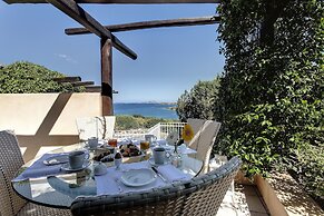 L'Ea Bianca Luxury Resort