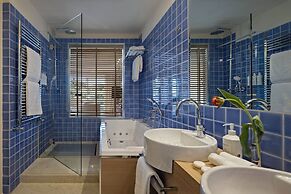 L'Ea Bianca Luxury Resort