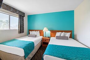 Howard Johnson Suites by Wyndham San Diego Chula Vista/BayFt