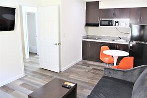 Howard Johnson Suites by Wyndham San Diego Chula Vista/BayFt