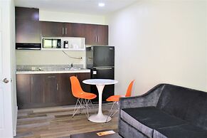 Howard Johnson Suites by Wyndham San Diego Chula Vista/BayFt