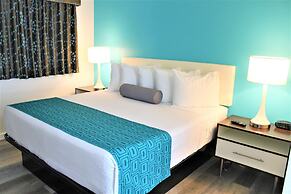 Howard Johnson Suites by Wyndham San Diego Chula Vista/BayFt