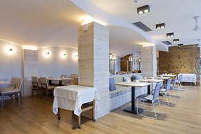 Hotel Alga