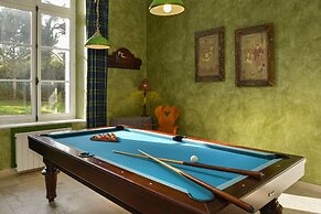 Hôtel & Spa du Domaine des Thômeaux, The Originals Relais