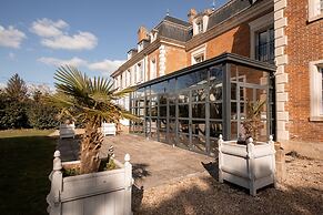 Hôtel & Spa du Domaine des Thômeaux, The Originals Relais