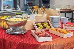 Hôtel & Spa du Domaine des Thômeaux, The Originals Relais