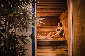 Hôtel & Spa du Domaine des Thômeaux, The Originals Relais