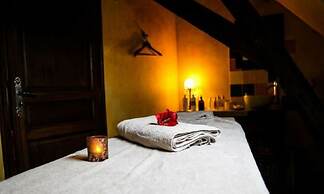 Hôtel & Spa du Domaine des Thômeaux, The Originals Relais