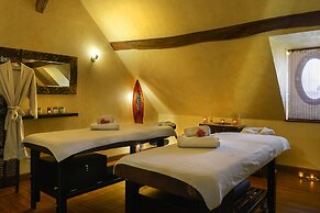 Hôtel & Spa du Domaine des Thômeaux, The Originals Relais