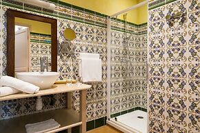 Hôtel & Spa du Domaine des Thômeaux, The Originals Relais