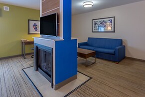 Holiday Inn Express Indianapolis - Southeast by IHG