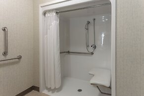 Holiday Inn Express Indianapolis - Southeast by IHG