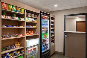 Holiday Inn Express & Suites Pembroke Pines-Sheridan St by IHG