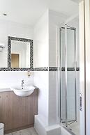 Antoinette Hotel Wimbledon