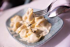 Hotel Granada Palace