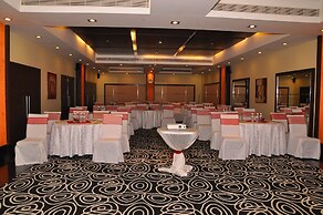 Gokulam Park Sabari OMR Hotel