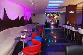 Gokulam Park Sabari OMR Hotel