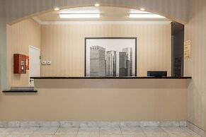 Super 8 by Wyndham Brookshire TX
