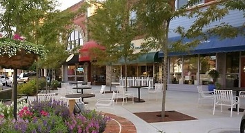 Mountain Inn & Suites