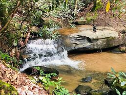 Mountain Inn & Suites