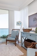 Pacific Views Resort